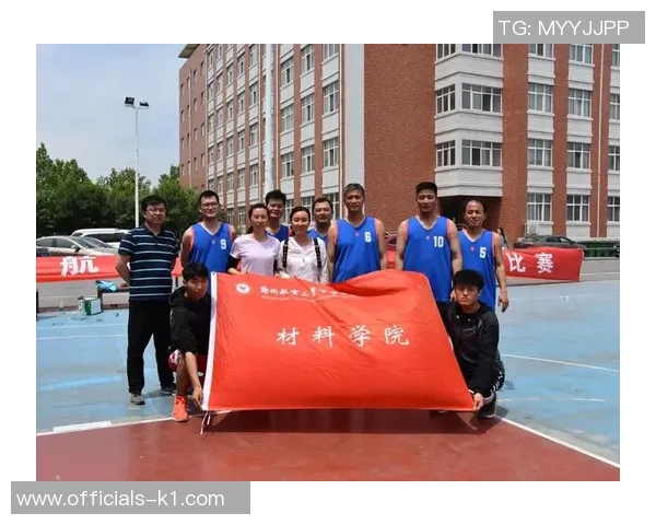 河北大学足球队奋勇拼搏展现青春风采助力校园文化建设与团队精神提升